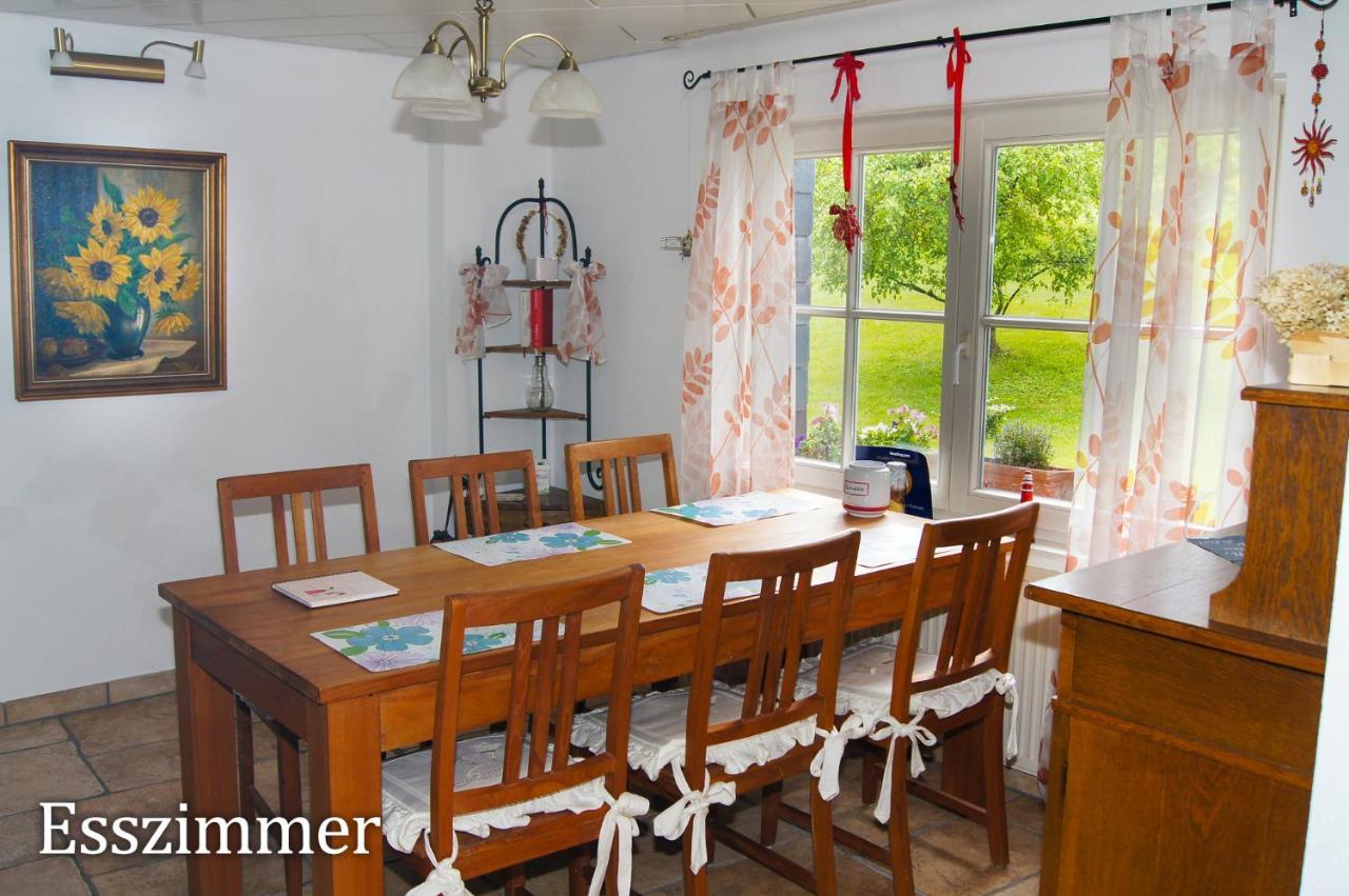 Appartement Wohnen Im Bergischen Fachwerk à Overath Extérieur photo