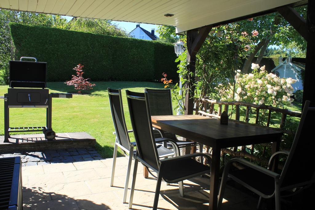 Appartement Wohnen Im Bergischen Fachwerk à Overath Extérieur photo